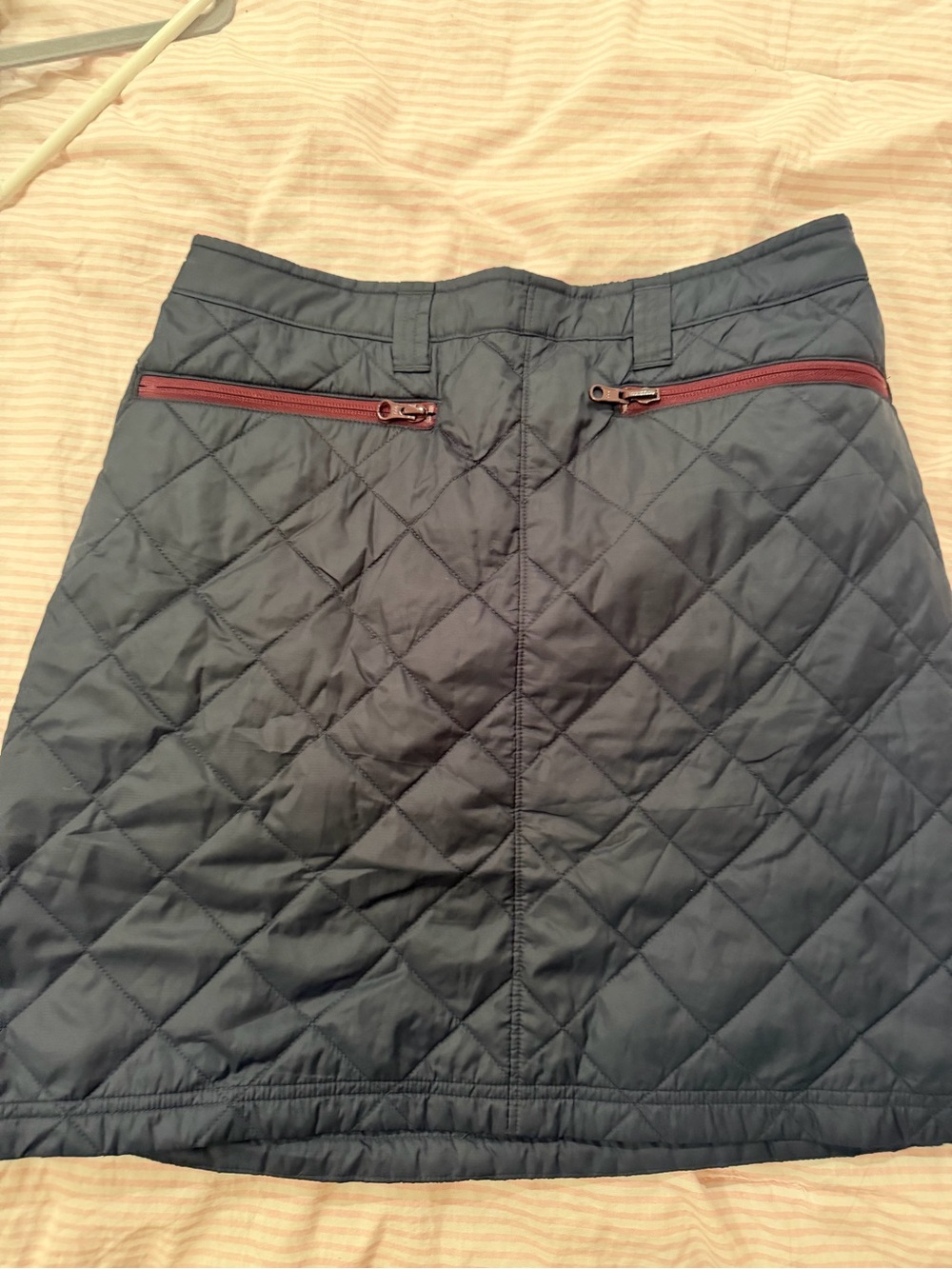 Duluth Trading Co Quilted Navy Mini Skirt with Red Zippers